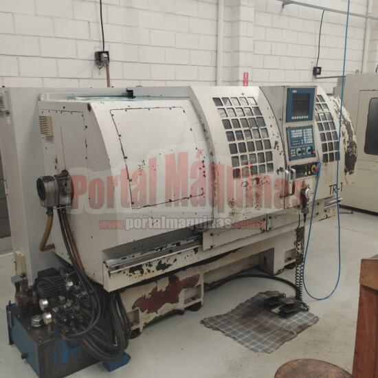 Torno CNC Marca Travis Modelo TR-1 www.portalmaquinas.com.br