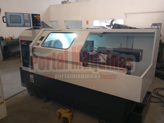 Torno cnc marca NARDINI modelo LOGIC 195 II www.portalmaquinas.com (1)